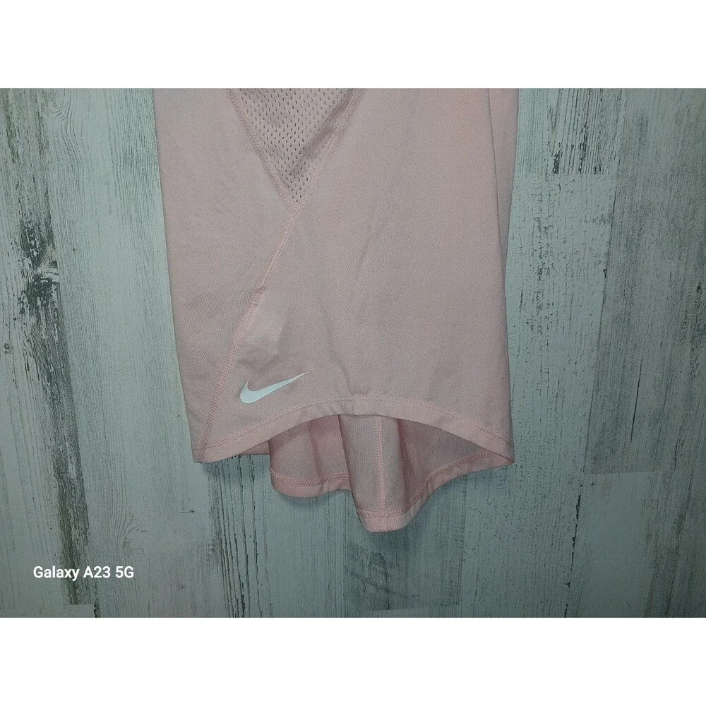 Nike Peach Women's Dry Performance Athletic Training Tank  Size Medium